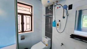 Koupelna v ubytování Cloud Tree Inn Boutique Guesthouse XiChong DaPeng ShenZhen 深圳大鹏西涌云树里民宿Yun Shu Li + 37 fotografií