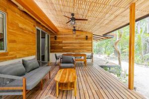 Гостиная зона в Casa PlayaAzul, walk to the beach, 3 rooms