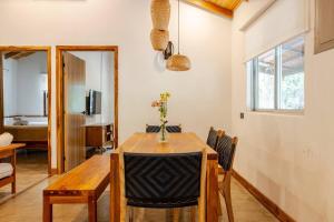 Гостиная зона в Casa PlayaAzul, walk to the beach, 3 rooms