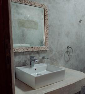 Ένα μπάνιο στο Villa Jasmine - Ocean Front +15 φωτογραφίες