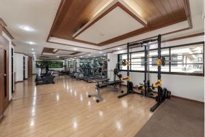 Fitness centrum a/nebo fitness zařízení v ubytování Oriental Palace Apartments Hanoi