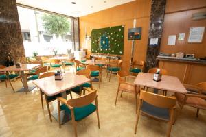 Restaurace v ubytování Hotel PAYRO
