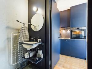 Köök või kööginurk majutusasutuses modernes Studio an bester Lage