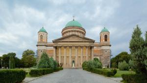 Kislakás a Béke téren - Esztergom 2500 Esztergom, Béke tér 22 fsz. 3. kép - 2