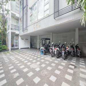 Ποδηλασία στο RedDoorz near Trans Studio Mall Bongo Residence ή στη γύρω περιοχή