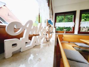 Fotografie z fotogalerie ubytování Ferienhaus Urlaub am Meer mit Terrasse, Balkon und großem Garten v destinaci Tating
