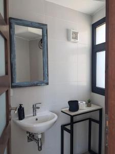 Koupelna v ubytování Elevated Sea View 2BR Standalone Free Beach & Pool in Somabay