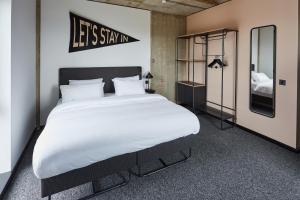 The Social Hub Glasgow客房内的一张或多张床位