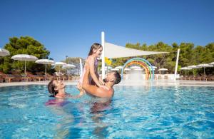 A piscina localizada em Bluesun Holiday Village Bonaca - Full Board Plus ou nos arredores
