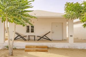 فناء أو باحة خارجية أخرى في Royal Jaisalmer Resort with Swimming Pool
