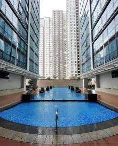 Bassein majutusasutuses BGC 1BR unit linked to Uptown Mall with own parking või selle lähedal