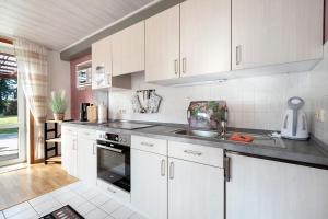 Gallery image of Bi Tiessens to Hus in Arkebek +14 photos