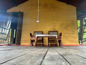 Fotografie z fotogalerie ubytování Treehouse at Kamp v destinaci Dhanwār