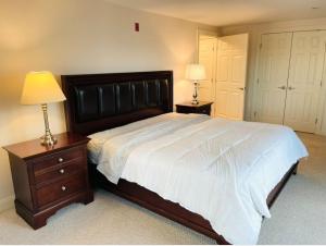 Postel nebo postele na pokoji v ubytování Premier Ocean-Side 2BR at Grand Victorian + 33 fotografií