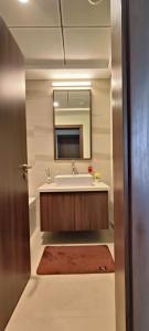 Fotografie z fotogalerie ubytování Upscale 2BR apartment with a complete view of the sea on Al Reem Island v destinaci Abu Dhabi