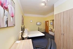 Postel nebo postele na pokoji v ubytování Hotel Haus Kleimann-Reuer