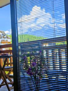 A balcony or terrace at Emerald Buddha Apartment