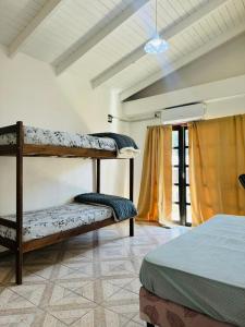 Postel nebo postele na pokoji v ubytování Casa S&G grande con 3 habitaciones, 8 personas, piscina privada, cochera, aire acondicionado, TV, wifi, excelente ubicacion