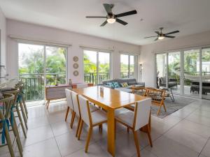 a living room with a table and chairs at Luxury 3 Bedroom apartment in Río Hato +5 photos
