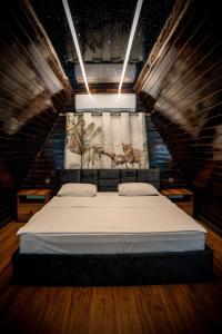 Φωτογραφία από το άλμπουμ του Glamping dağ evi bungalov σε Qalacıq