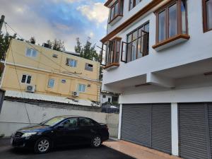 Budova, kde se aparthotel nachází