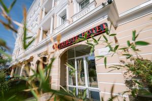 Будівля готелю
