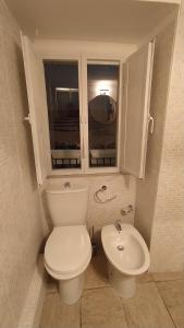 Ein Badezimmer in der Unterkunft Guest House alla Scala