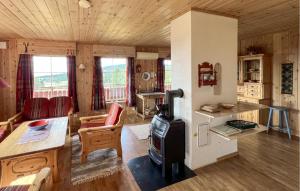 Χώρος καθιστικού στο Nice Home In Lillehammer With Sauna