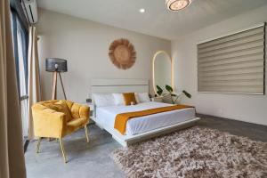 Postel nebo postele na pokoji v ubytování Aura Hotel B&B