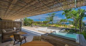 Bazén v ubytování Solaz, a Luxury Collection Resort, Los Cabos nebo v jeho okolí