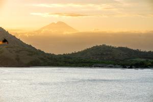 Un paisaje natural cerca del hotel 13 fotos más