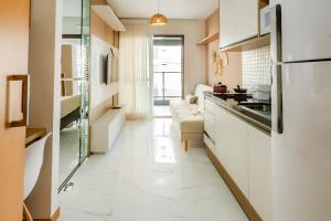 A cozinha ou cozinha compacta de Apartamento na Barra