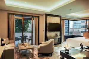 Posezení v ubytování AYANA Midplaza JAKARTA