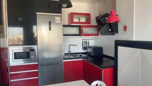 Kuchyň nebo kuchyňský kout v ubytování Apartamento Benalmadena playa