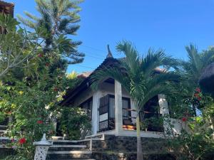 גינה חיצונית ב-Bali Dream House