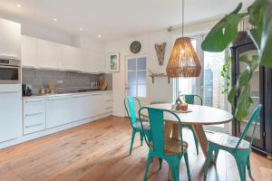 Una cocina o kitchenette en Zilt & Zand