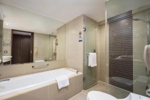 Ένα μπάνιο στο Grand Noble Hotel Xi’an