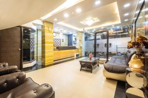 Posezení v ubytování Hotel Red Castle - Karol Bagh - Where luxury meets comfort