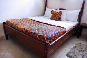 Postel nebo postele na pokoji v ubytování Westend Motel
