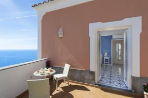 Gallery image of Casa Terry in Praiano