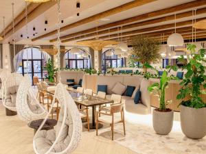 Uma área de estar em Ibis World Trade Centre