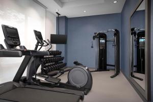 Fitness centrum a/nebo fitness zařízení v ubytování Home2 Suites by Hilton Eugene Downtown University Area