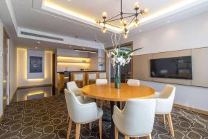 TV o dispositivi per l'intrattenimento presso Wyndham Acmar Klang