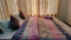 Fotografie z fotogalerie ubytování Vivek Home Stay, Bir Colony Chaugan v destinaci Bir + 30 fotografií