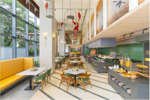 Istumisnurk majutusasutuses ibis Styles Mysuru