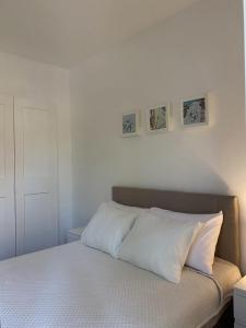 Ένα ή περισσότερα κρεβάτια σε δωμάτιο στο Apartman DivčiMonte