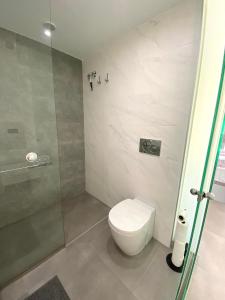 Kúpeľňa v ubytovaní Torrevieja - Punta Prima Penthouse OASIS BEACH VII