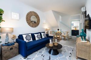 Khu vực ghế ngồi tại Promenade Townhouse- Roofterrace 3br Near Beaches