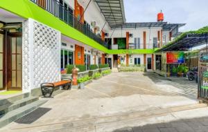 Το κτήριο όπου στεγάζεται  ο ξενώνας