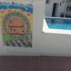 Kolam renang di atau dekat dengan Chalet vintage